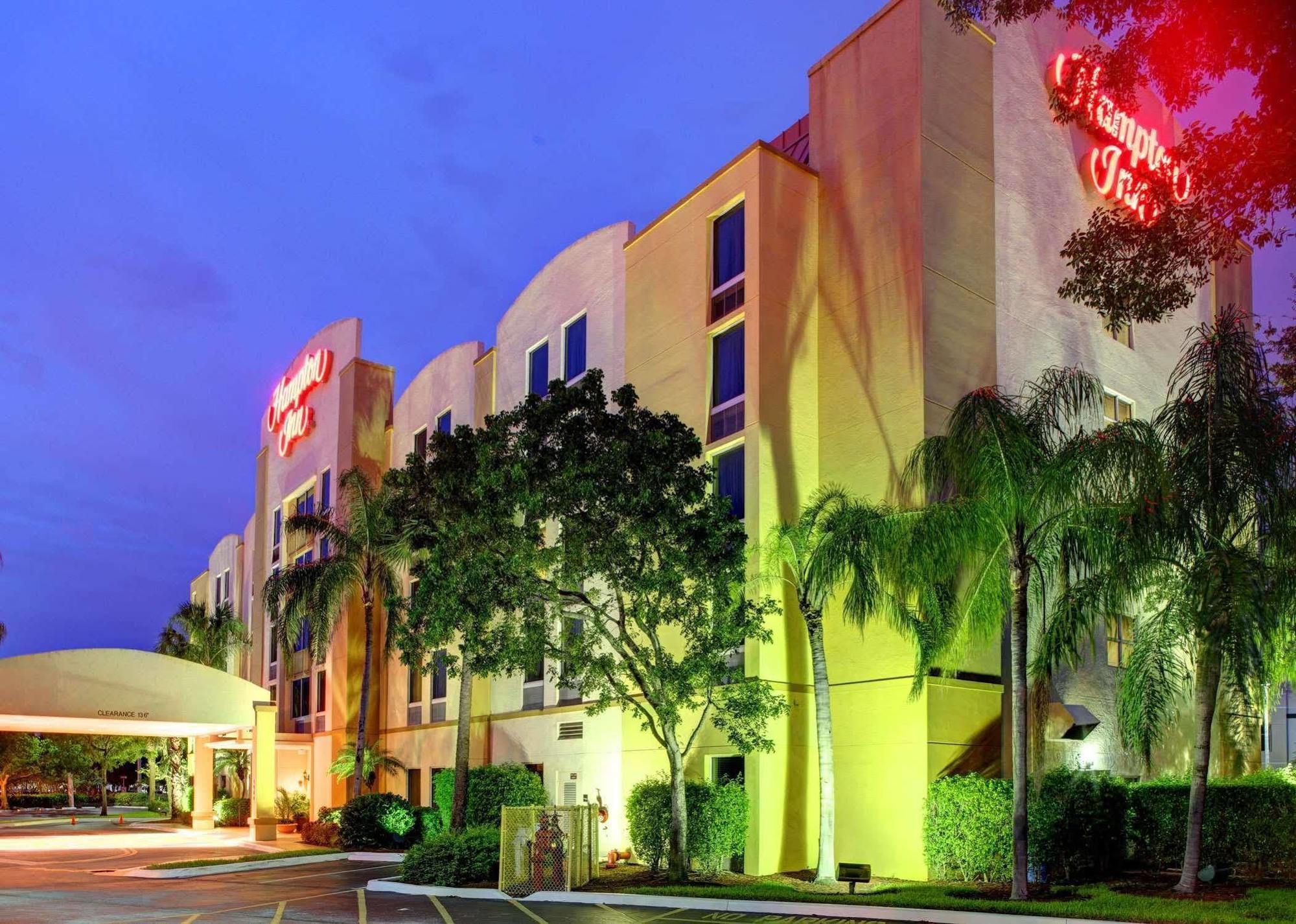 Hampton Inn Pembroke Pines Zewnętrze zdjęcie