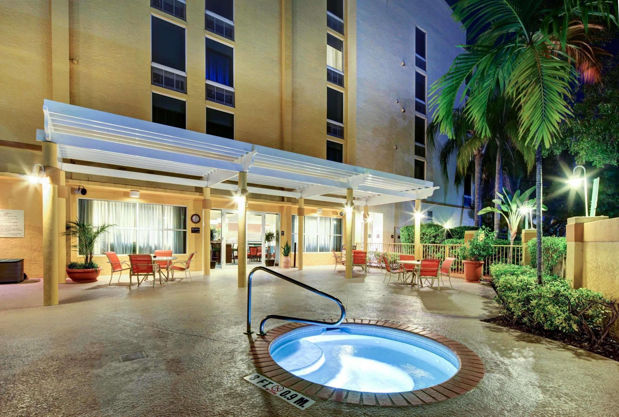 Hampton Inn Pembroke Pines Zewnętrze zdjęcie